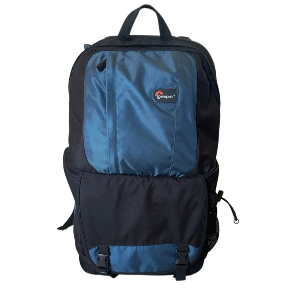 Lowepro Fastpack 250 DSLR Camera Backpack - Picture 1 of 7